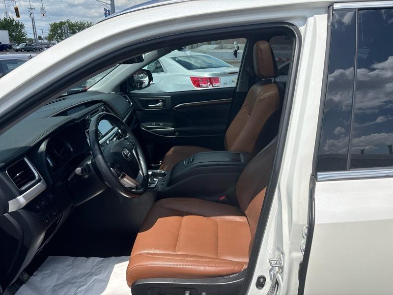 Toyota Highlander Limited AWD V6 2019