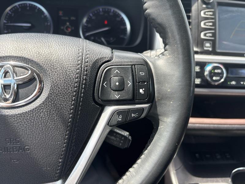 Toyota Highlander Limited AWD V6 2019