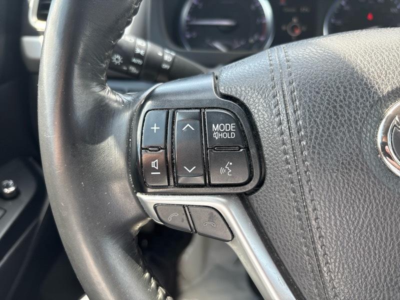 Toyota Highlander Limited AWD V6 2019