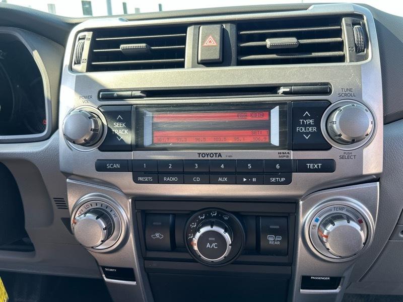 Toyota 4Runner SR5 4WD 2013