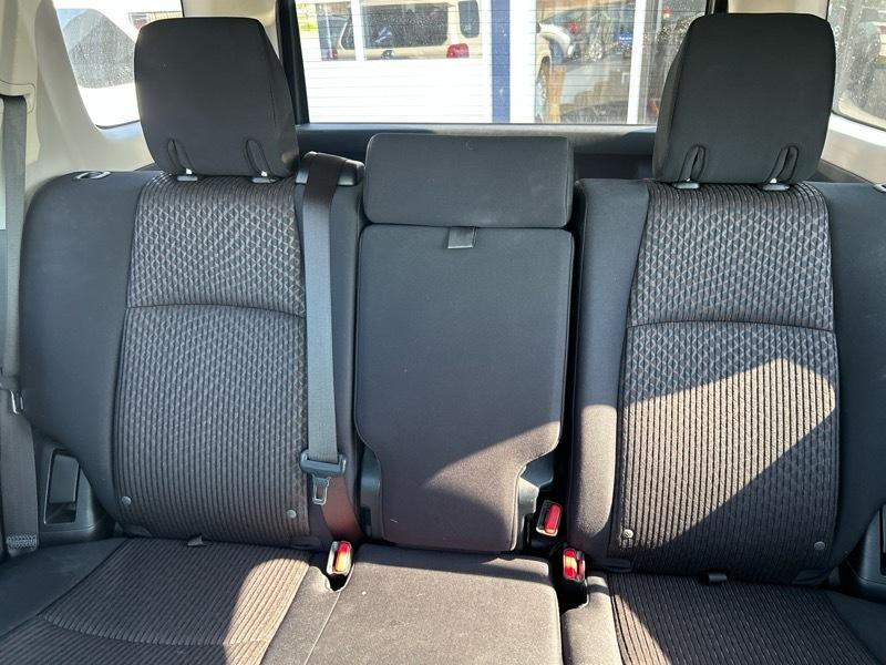 Toyota 4Runner SR5 4WD 2013