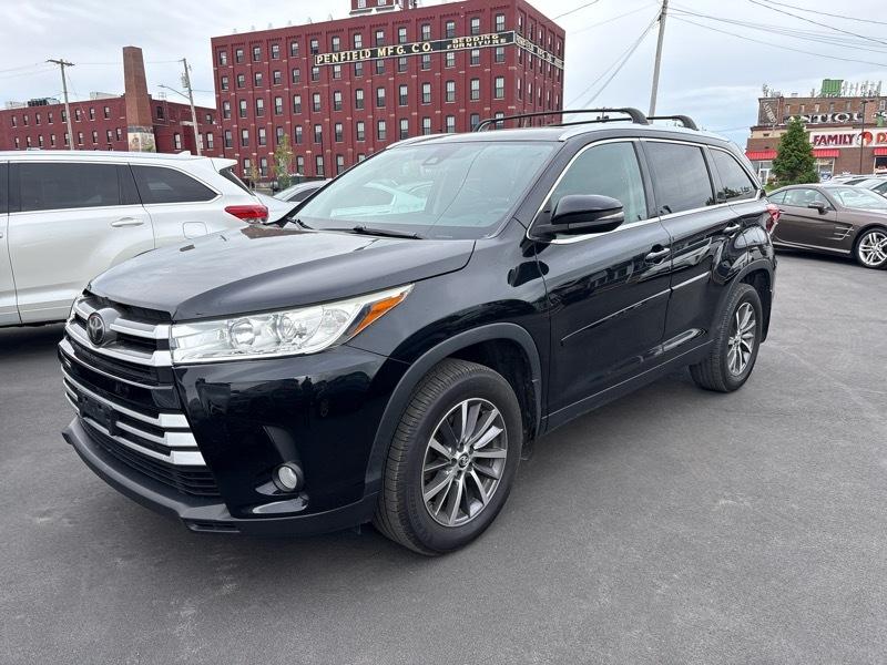 Toyota Highlander XLE AWD V6 2019