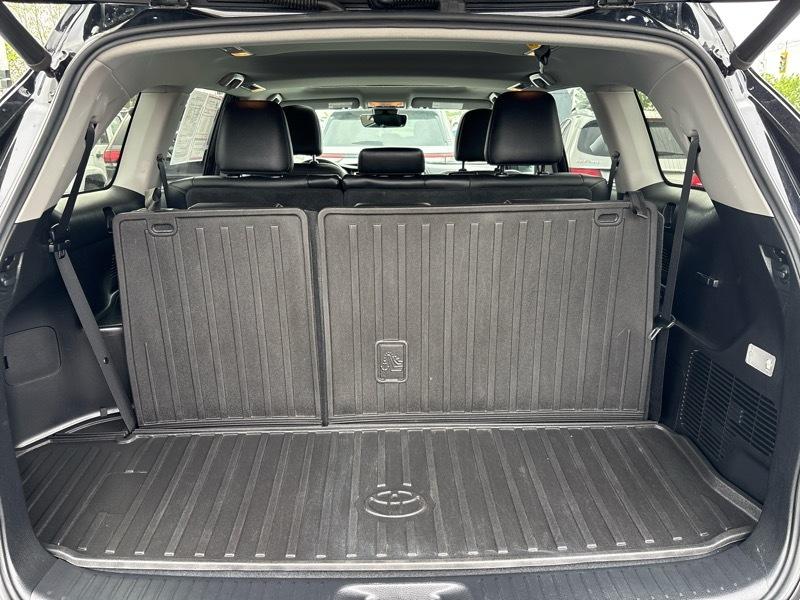 Toyota Highlander XLE AWD V6 2019