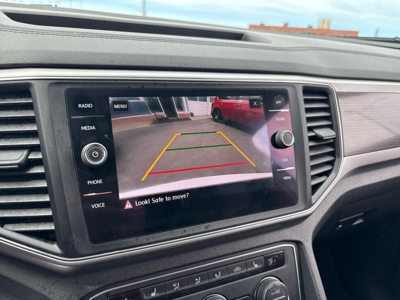 Volkswagen Atlas V6 SE w/Technology AWD 2018