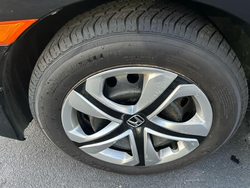 Honda Civic 1.5 4-Door Sedan 2016