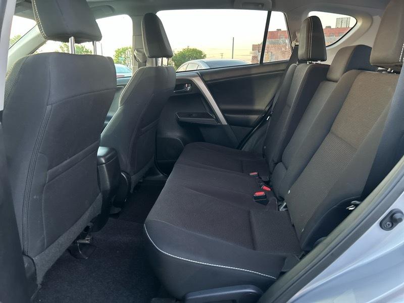 Toyota RAV4 XLE AWD 2017