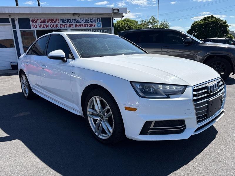 Audi A4 2.0T Premium quattro Sedan 2017