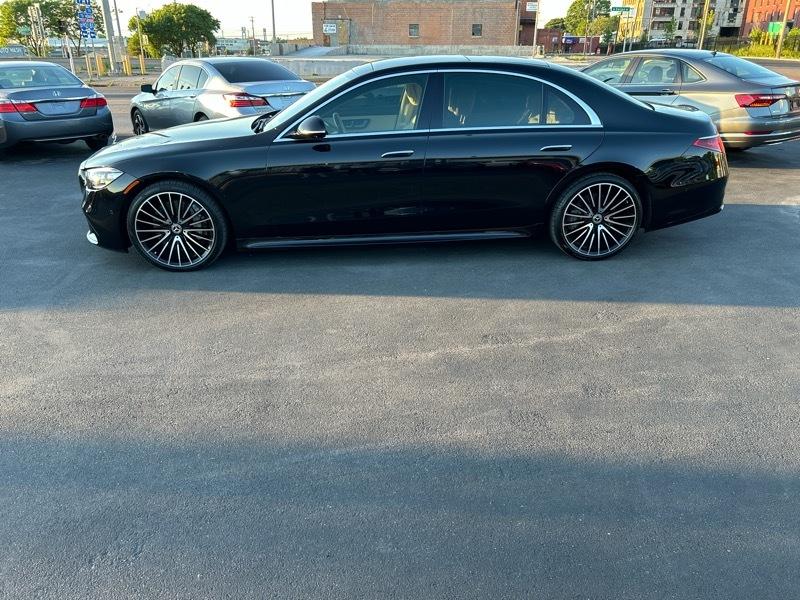 Mercedes-Benz S-Class S500 4MATIC 2022
