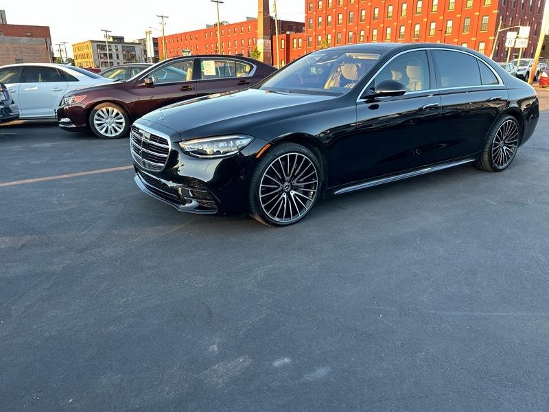 Mercedes-Benz S-Class S500 4MATIC 2022