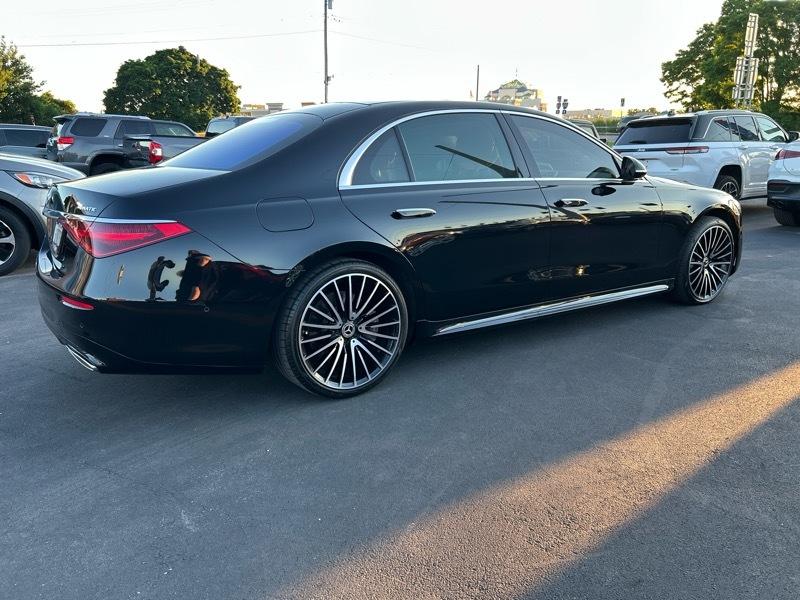 Mercedes-Benz S-Class S500 4MATIC 2022