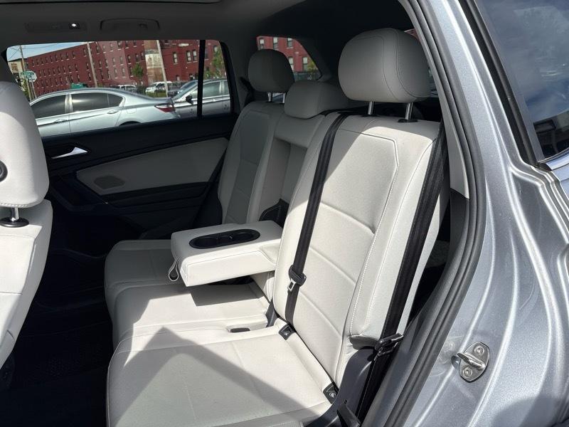 Volkswagen Tiguan SE 4Motion AWD 2020