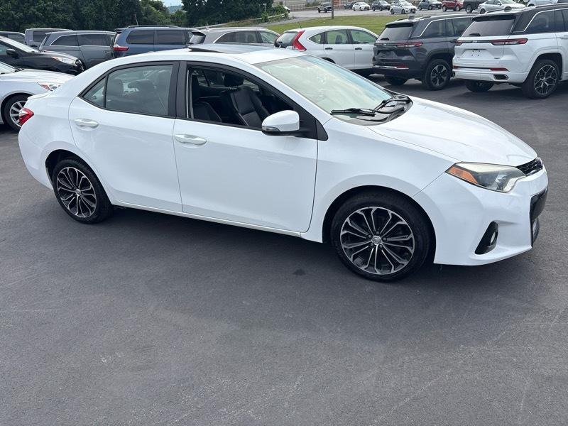 Toyota Corolla S Premium CVT 2016