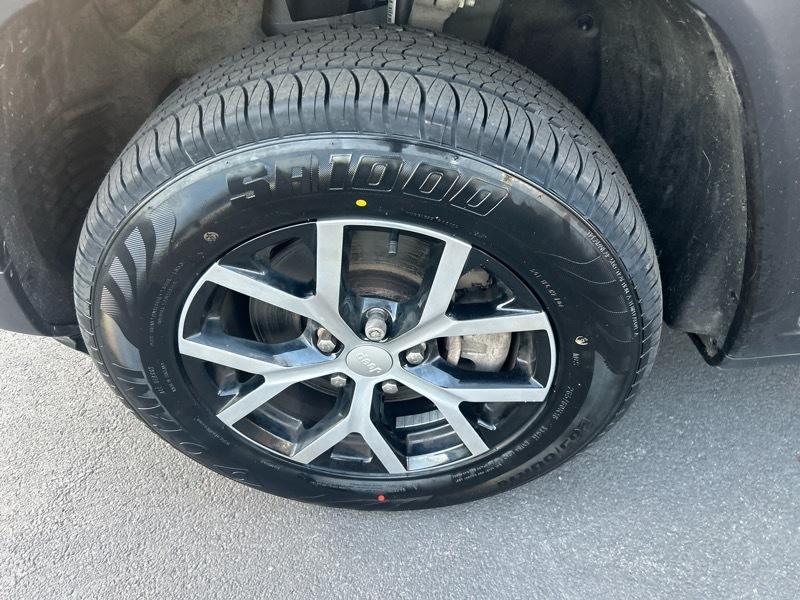 Jeep Grand Cherokee L Limited 4WD 2023