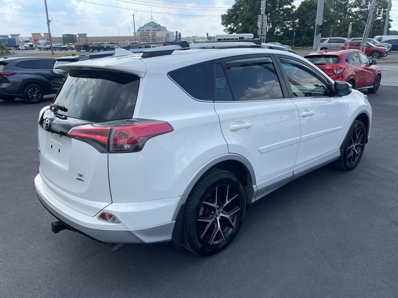 Toyota RAV4 SE 4WD 2016