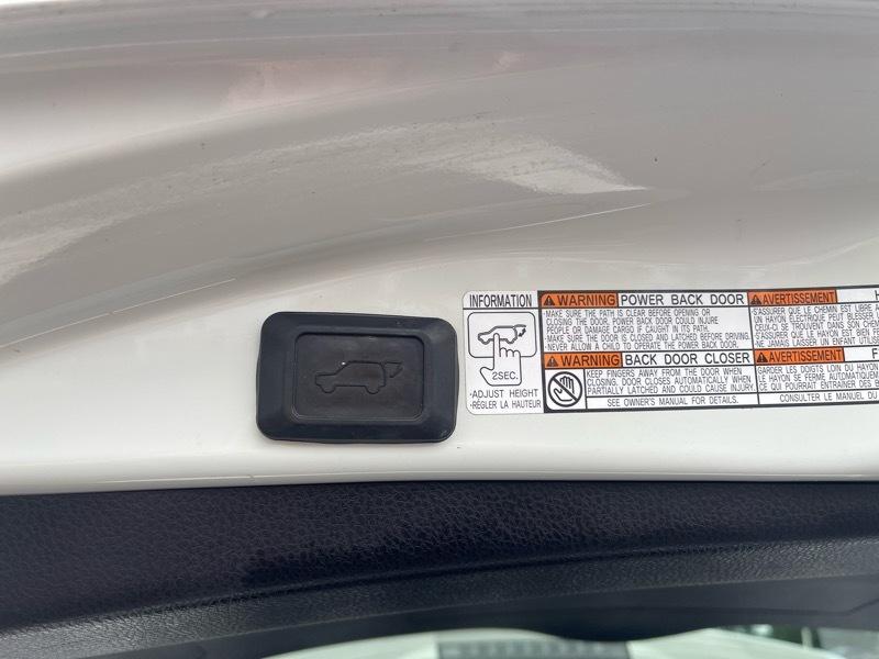 Toyota RAV4 SE 4WD 2016