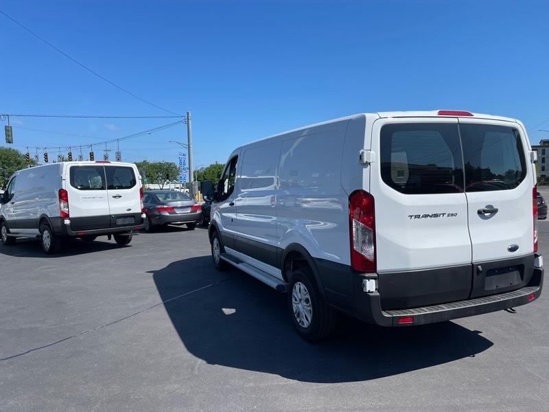Ford Transit 250 Van 2025