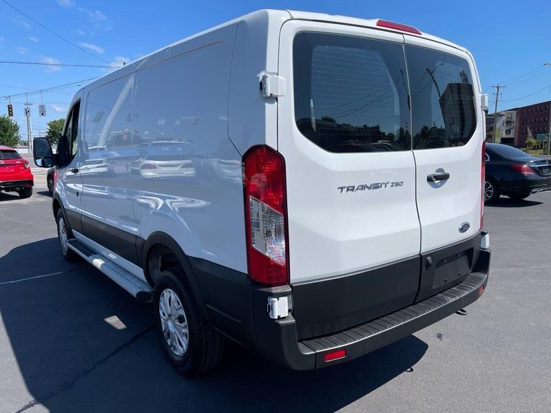 Ford Transit 250 Van 2025