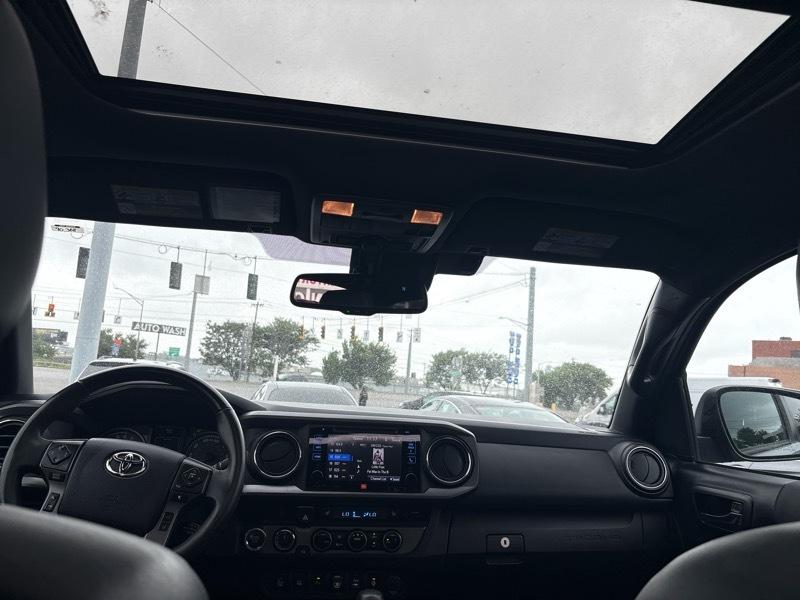 Toyota Tacoma 4WD Double Cab V6 AT TRD Off Road (Natl) 2018