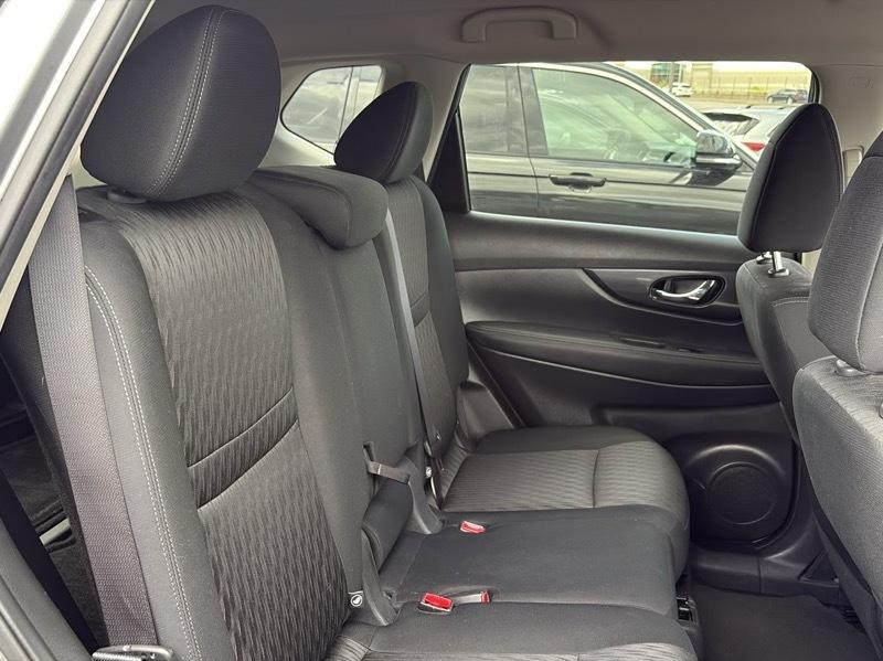 Nissan Rogue SV AWD 2018