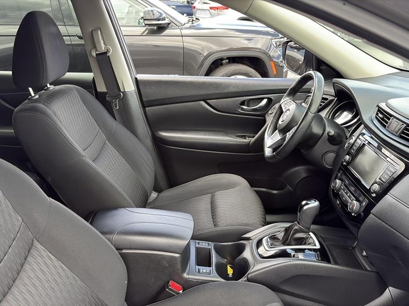Nissan Rogue SV AWD 2018