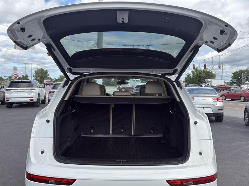 Audi Q5 2.0T Premium Plus quattro 2018