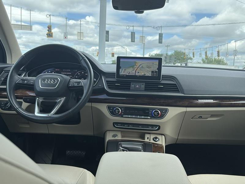 Audi Q5 2.0T Premium Plus quattro 2018
