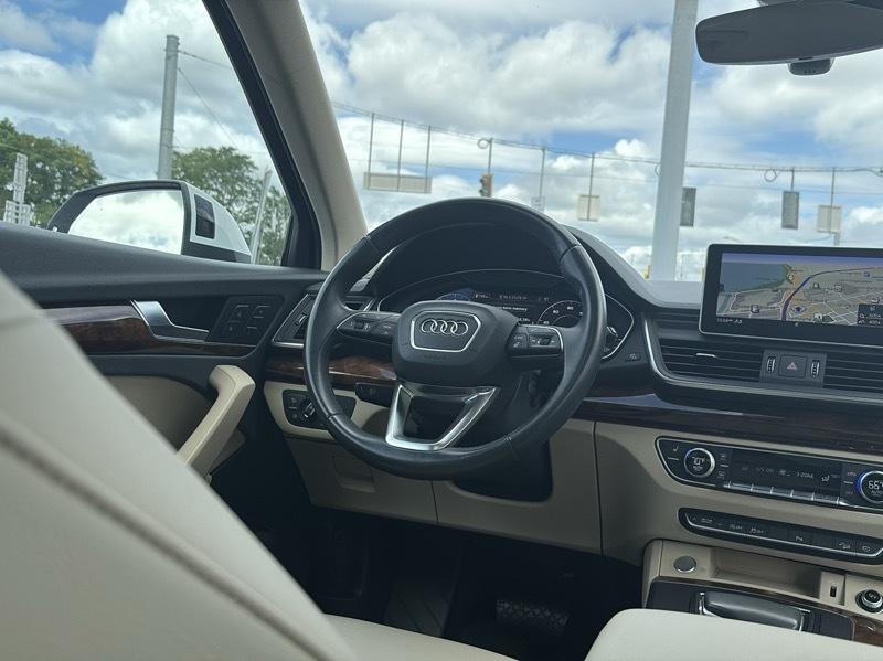 Audi Q5 2.0T Premium Plus quattro 2018