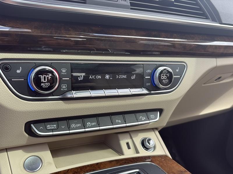 Audi Q5 2.0T Premium Plus quattro 2018