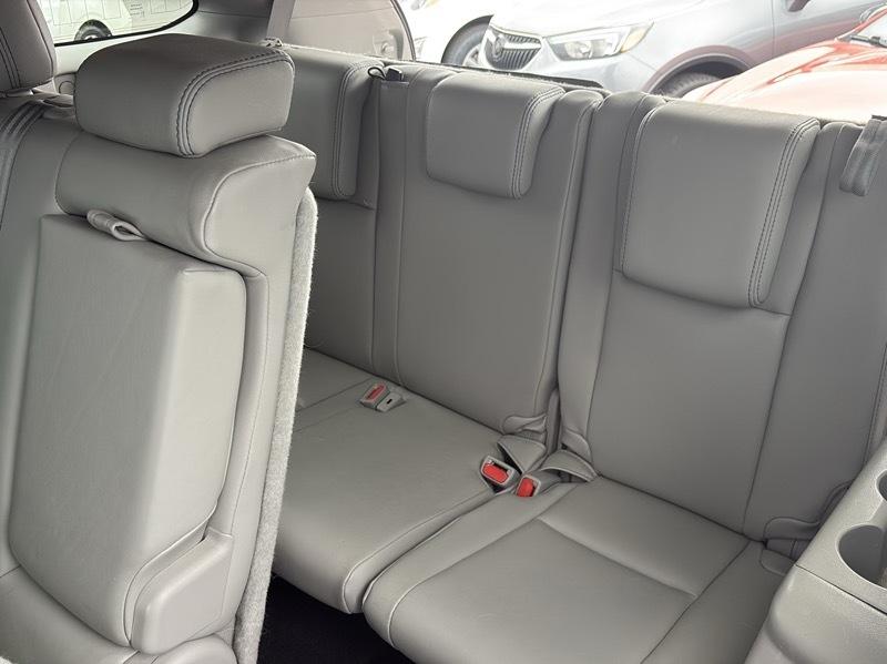 Toyota Highlander XLE AWD V6 2017