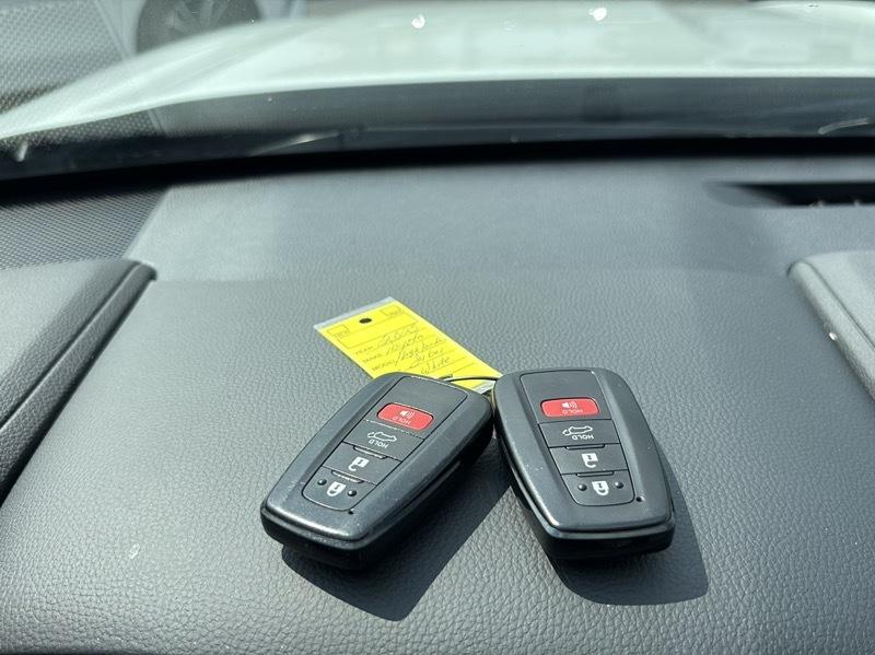 Toyota Highlander XLE 4WD 2023
