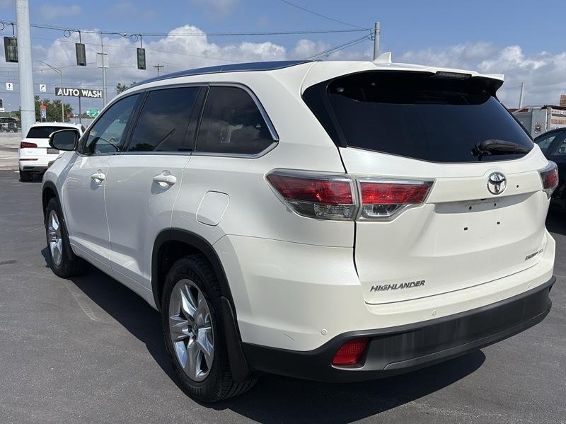 Toyota Highlander Limited AWD V6 2016
