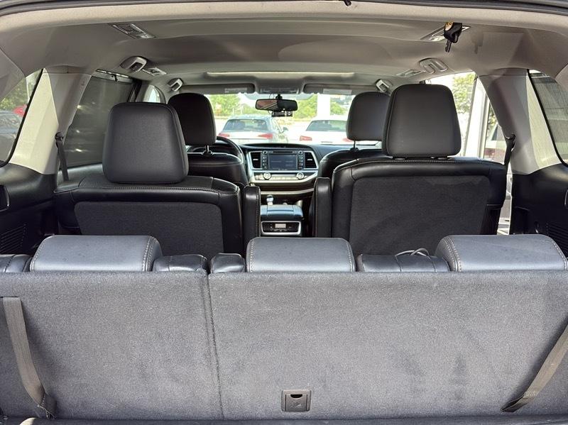 Toyota Highlander Limited AWD V6 2016