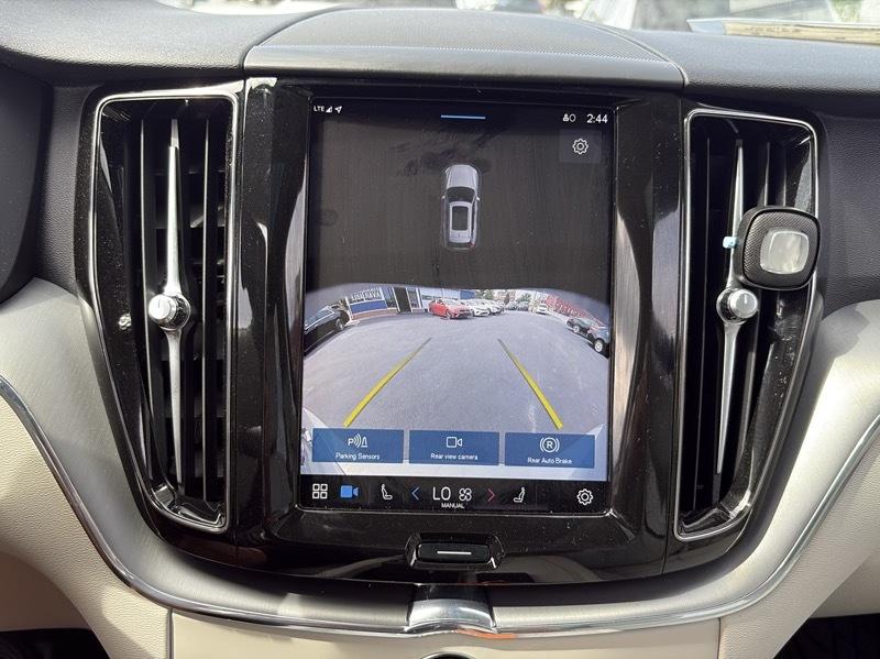 Volvo XC60 B5 Core AWD 2024