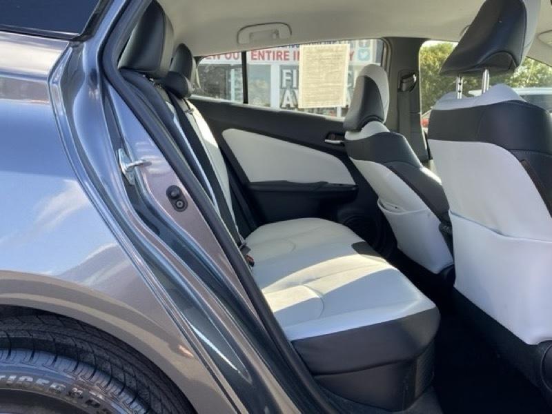 Toyota Prius LE AWD-e 2020