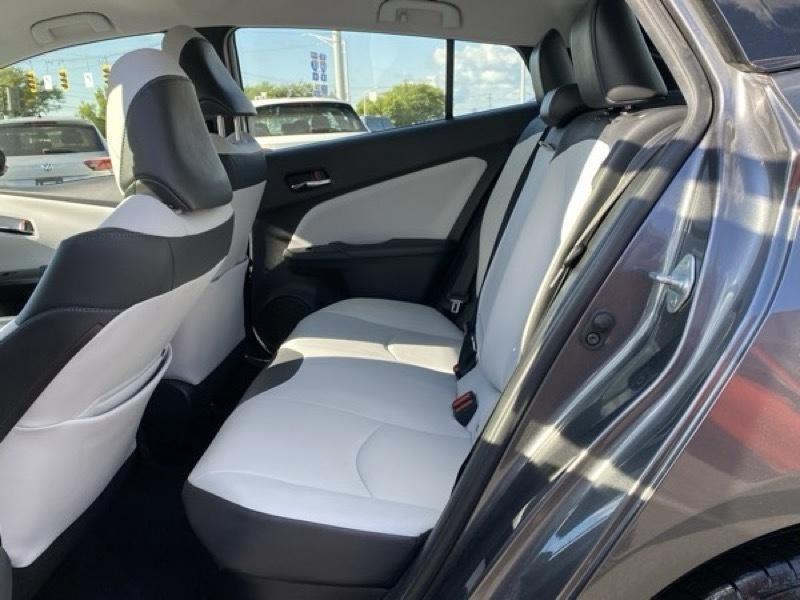 Toyota Prius LE AWD-e 2020
