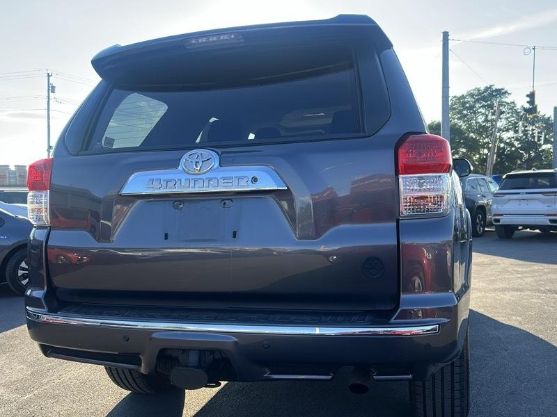 Toyota 4Runner SR5 4WD 2013