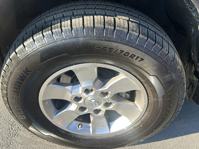 Toyota 4Runner SR5 4WD 2013