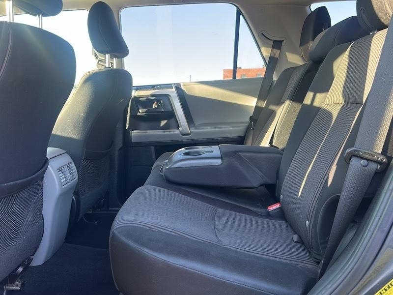 Toyota 4Runner SR5 4WD 2013