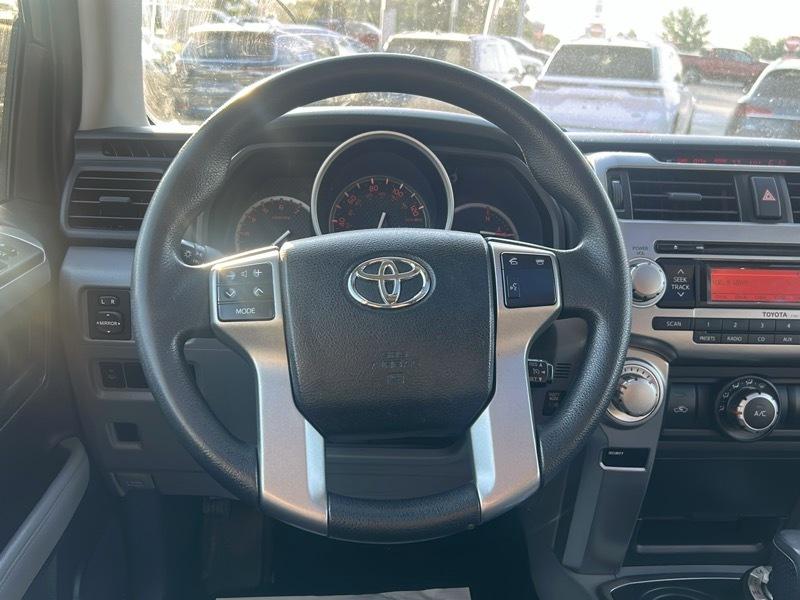 Toyota 4Runner SR5 4WD 2013