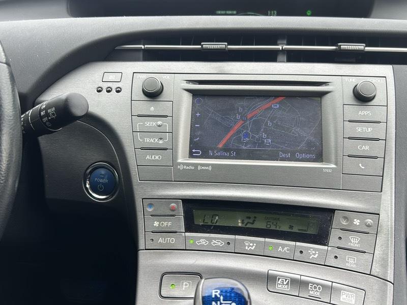 Toyota Prius Four 2015