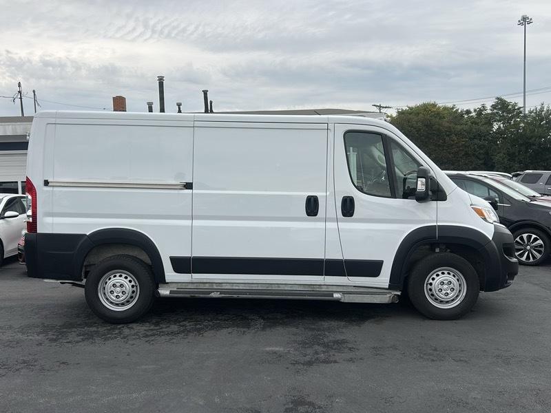 RAM Promaster 2500 Low Roof 2025