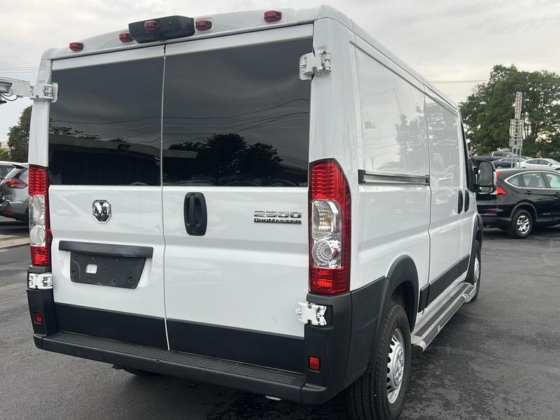 RAM Promaster 2500 Low Roof 2025