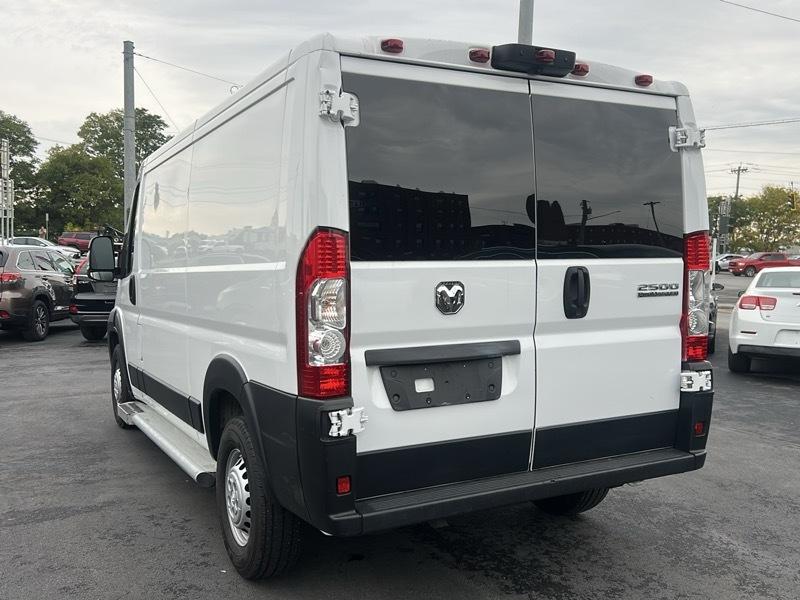 RAM Promaster 2500 Low Roof 2025
