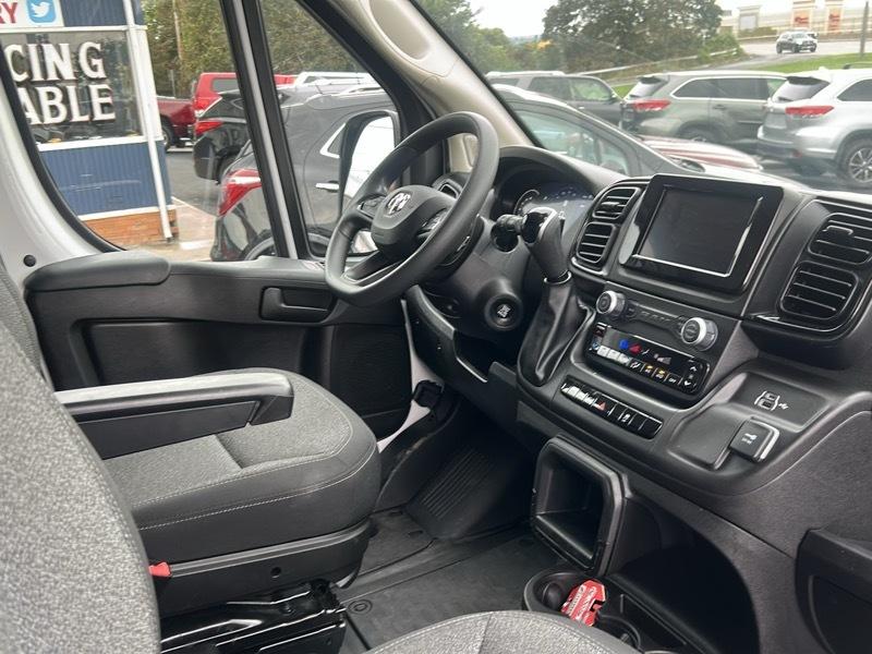 RAM Promaster 2500 Low Roof 2025