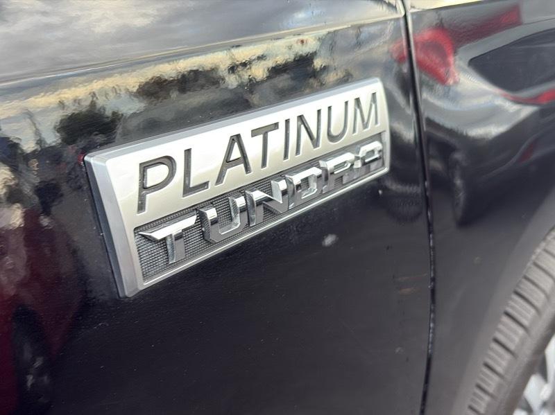Toyota Tundra Platinum CrewMax 5.7L 4WD 2020
