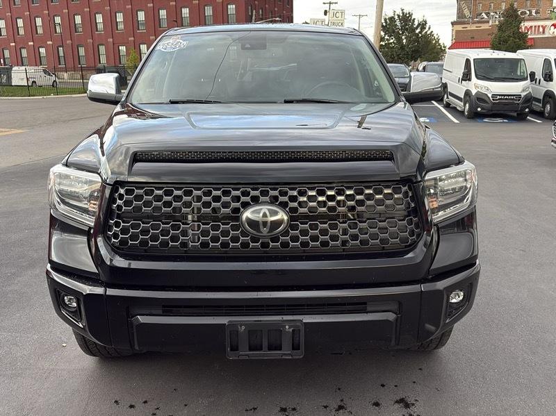 Toyota Tundra Platinum CrewMax 5.7L 4WD 2020