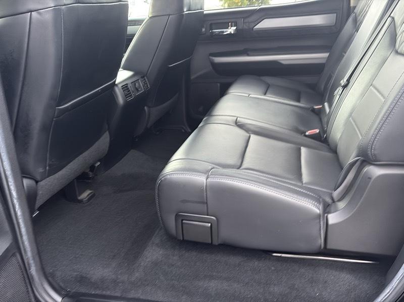 Toyota Tundra Platinum CrewMax 5.7L 4WD 2020