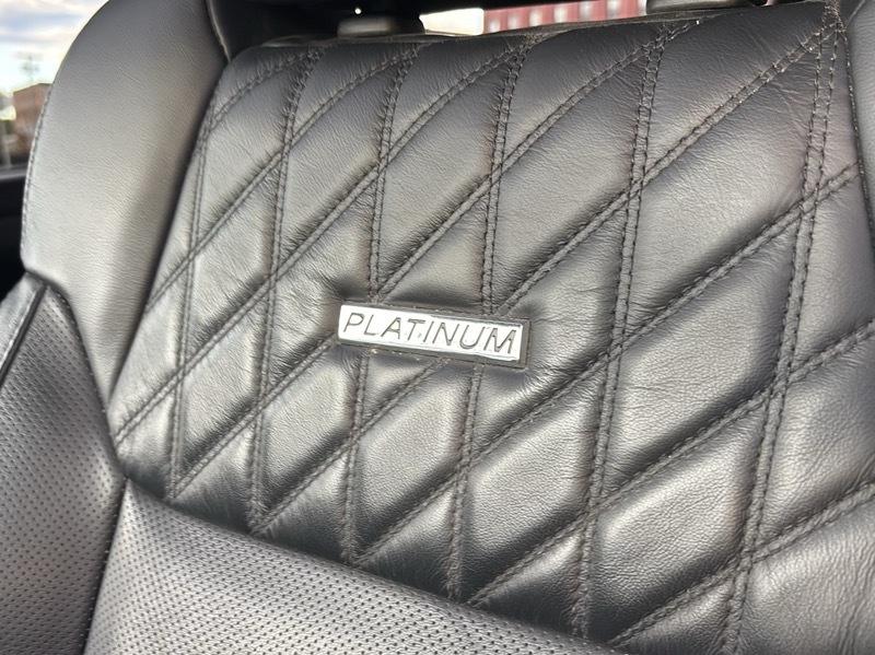 Toyota Tundra Platinum CrewMax 5.7L 4WD 2020