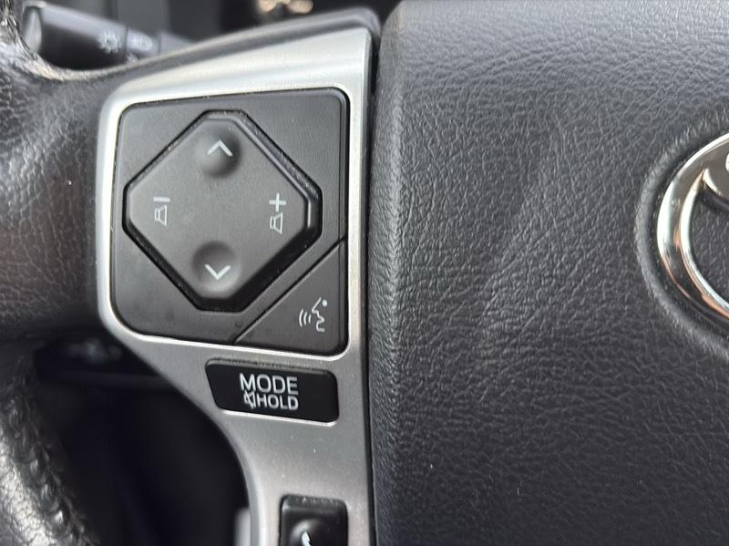 Toyota Tundra Platinum CrewMax 5.7L 4WD 2020