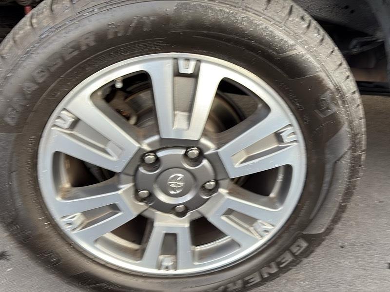 Toyota Tundra Platinum CrewMax 5.7L 4WD 2020
